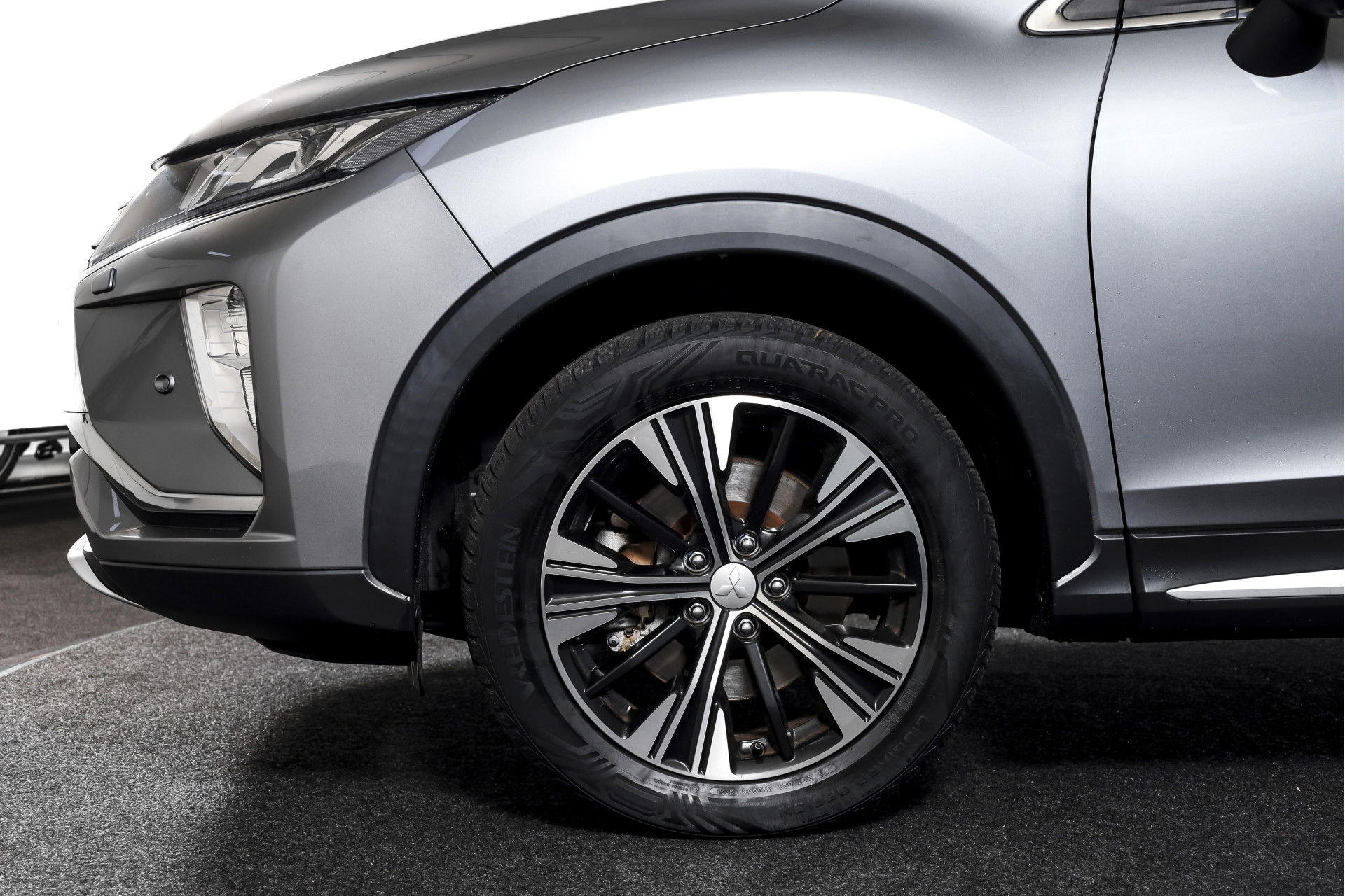 Mitsubishi - Eclipse Cross
