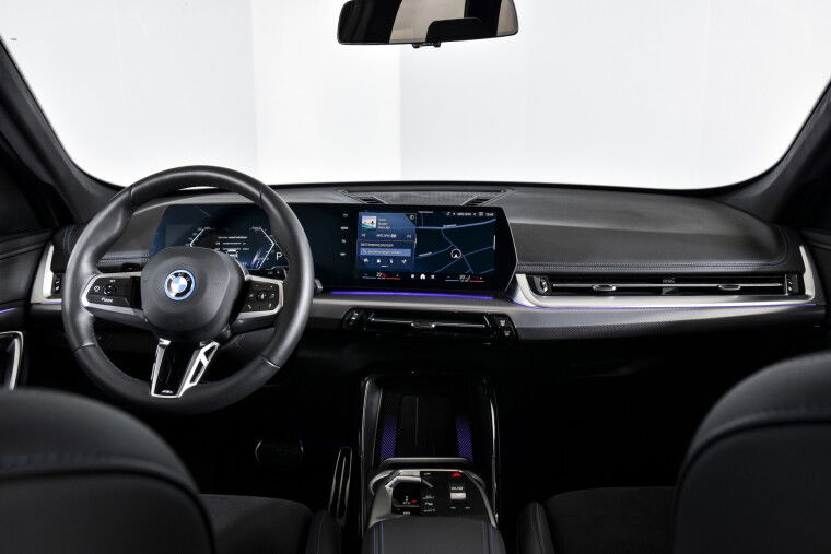 BMW - X1