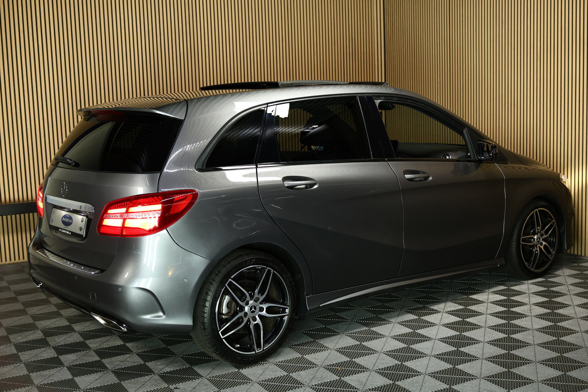 Mercedes-Benz 250 AMG 4Matic Automaat B 250 PANO H/K CARPLAY LEDER MEMORY '16 - foto 9