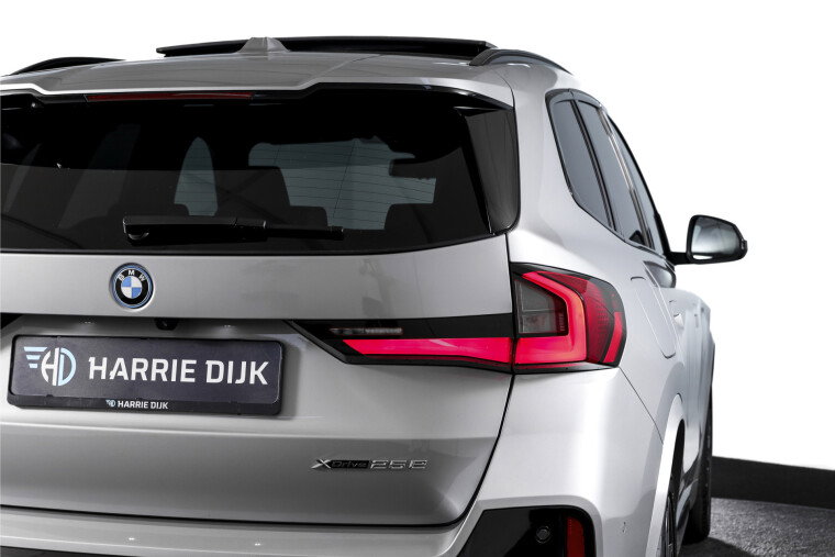 BMW - X1