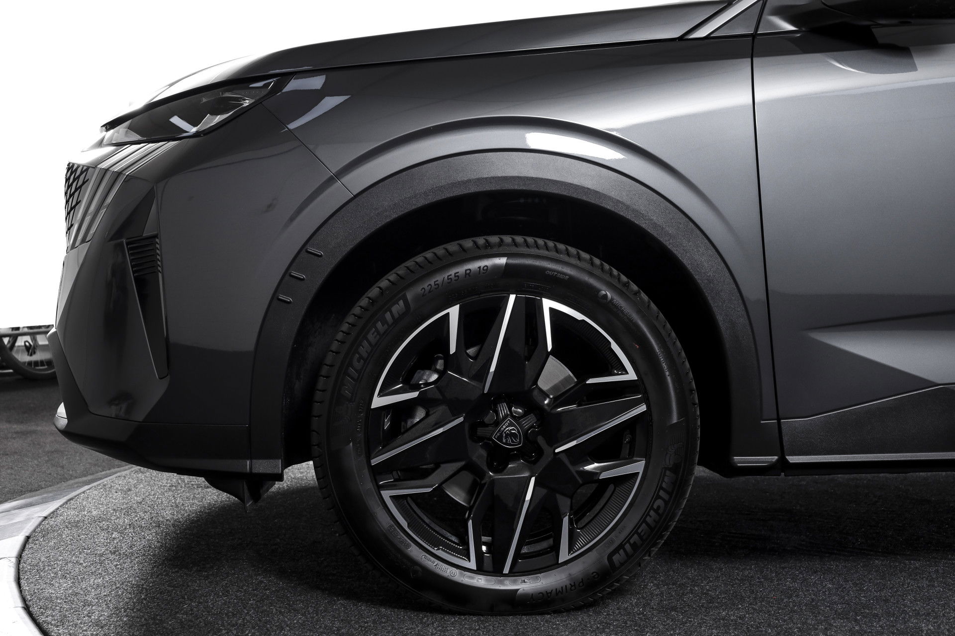 Peugeot - 5008