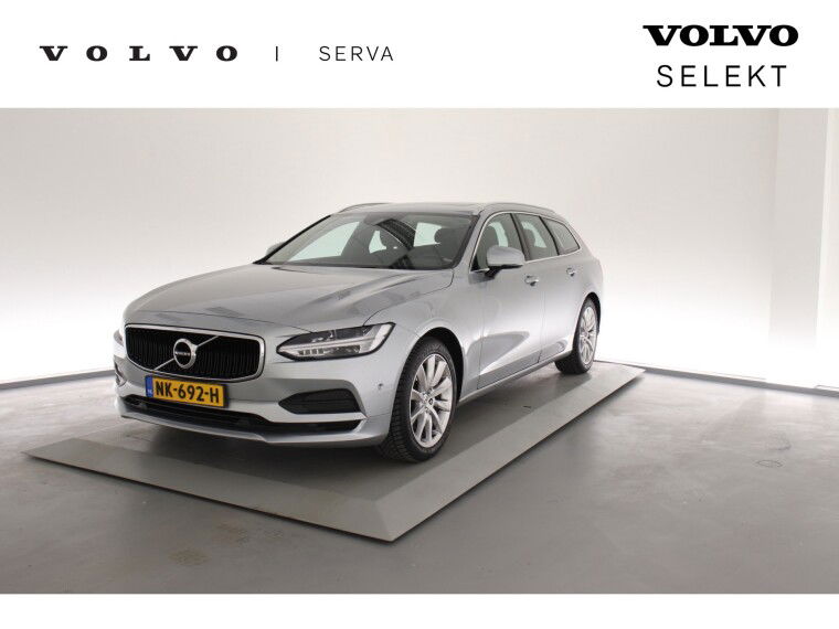 Foto van Volvo V90 D4 Momentum | Panorama dak