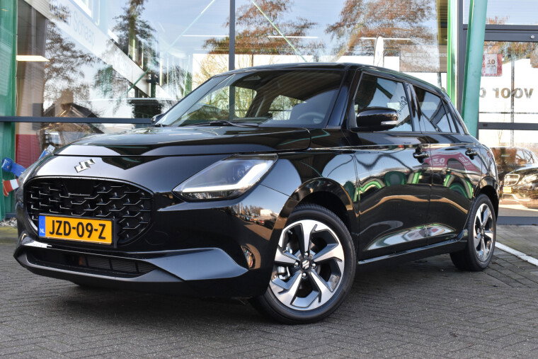 Foto van Suzuki Swift 1.2 Style Smart Hybrid CVT Automaat 82pk
