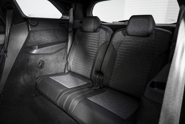 Peugeot - 5008
