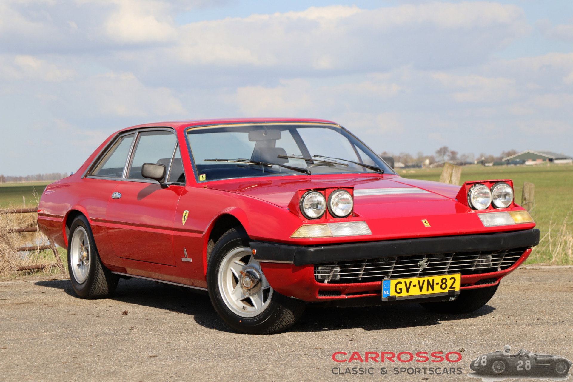Ferrari 365 GT4 2+2 – Carrosso