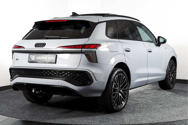 Audi - Q3