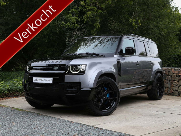 Foto van Land Rover Defender 110 D350 X-Dynamic SE 7p.