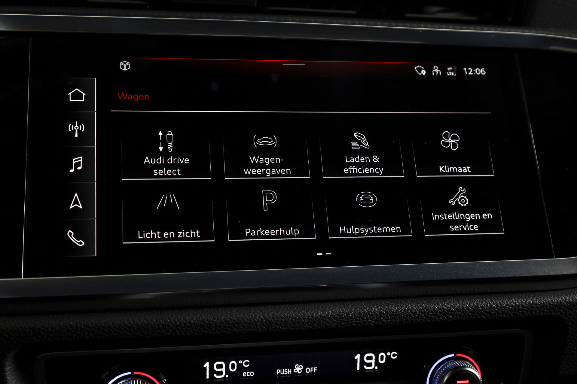 Audi - Q3