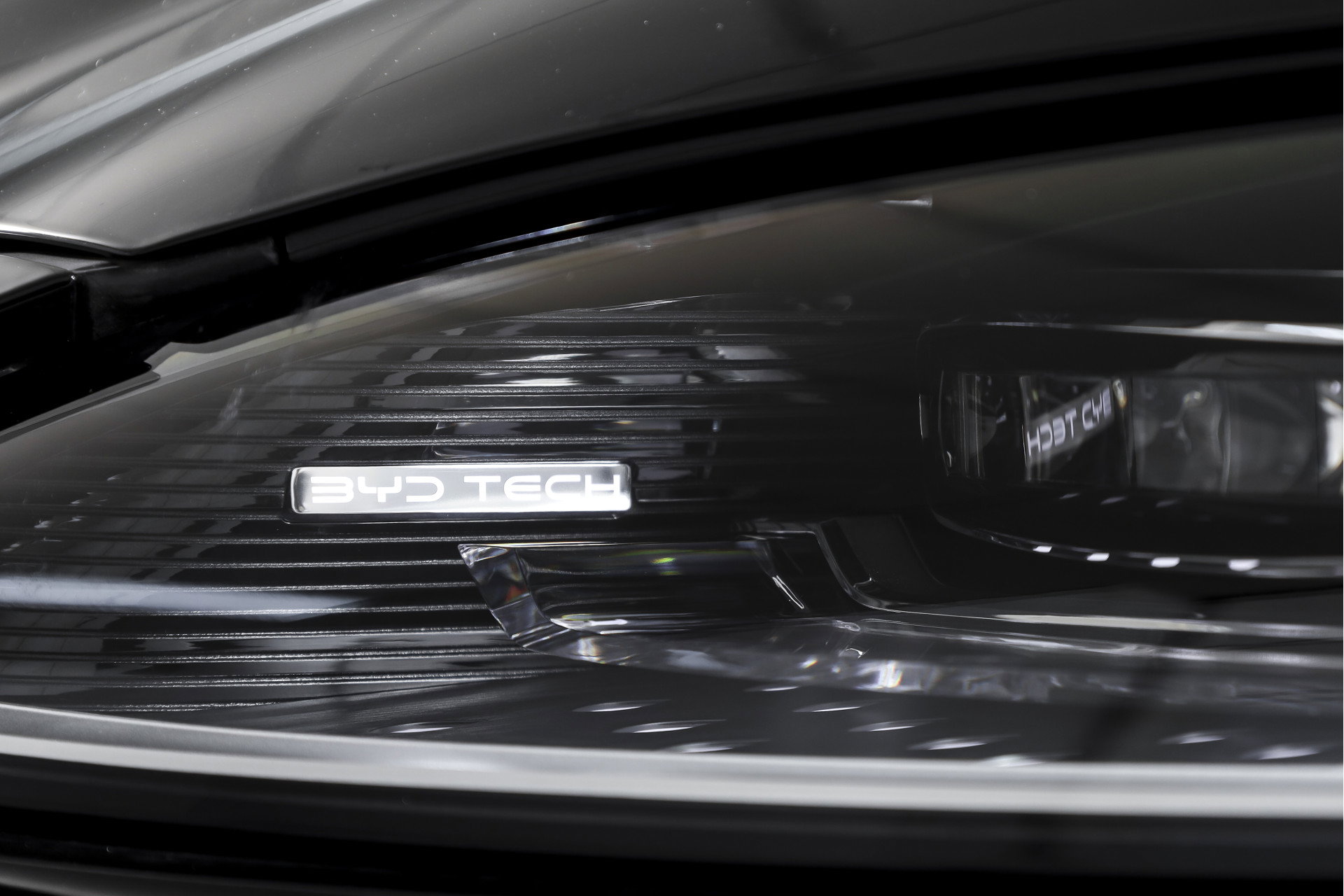 BYD - SEAL U