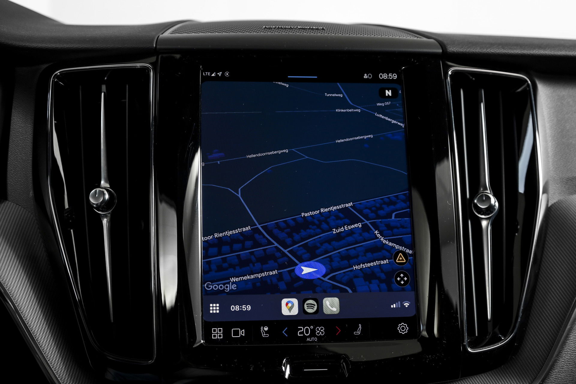 Volvo - XC60