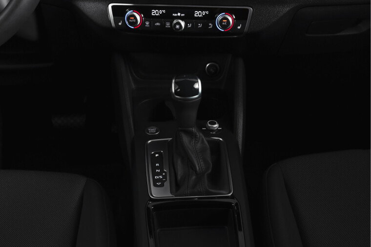 Audi - Q2