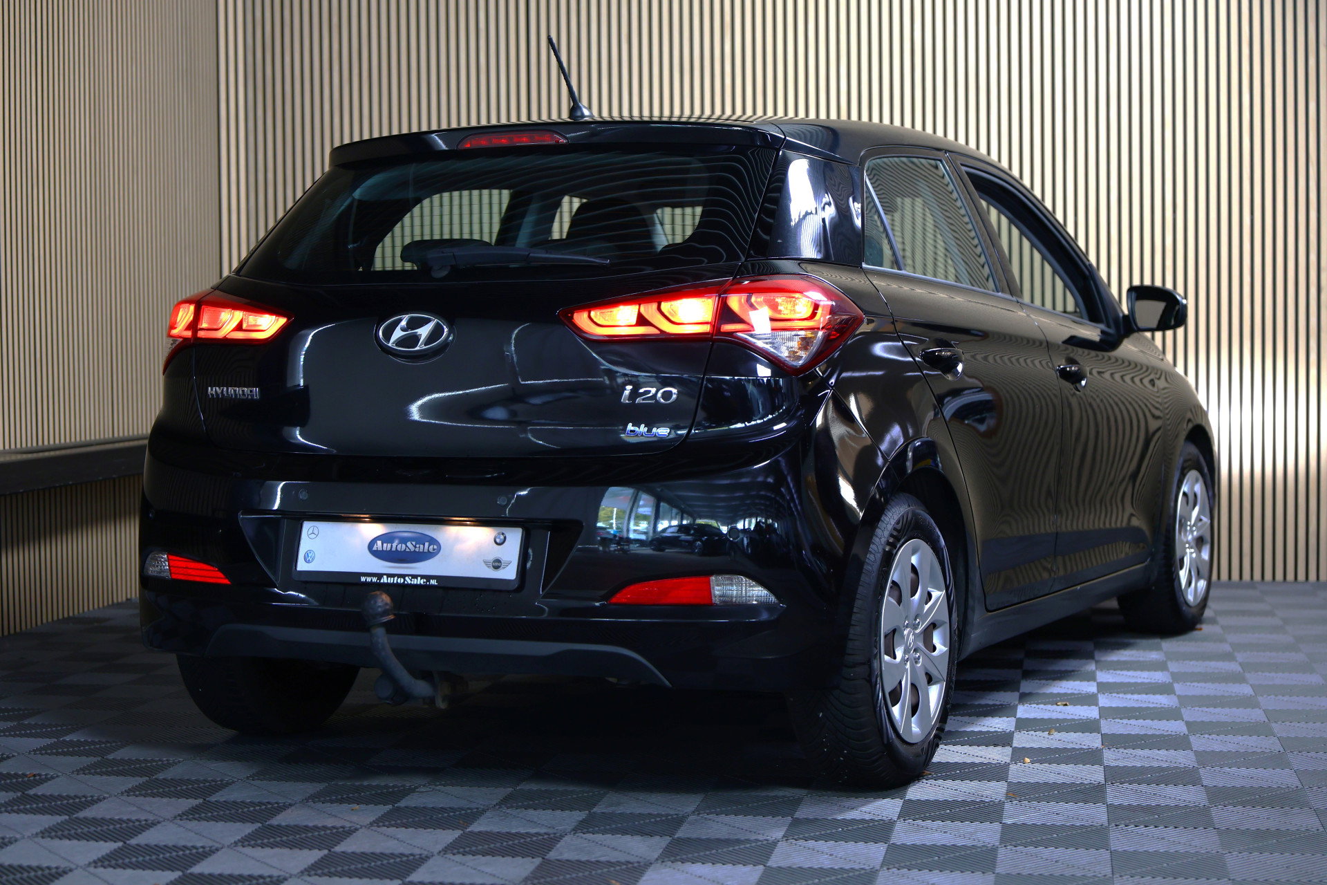 Hyundai 1.2 HP i-Motion Comfort CRUISE CLIMA BT THAAK NAP '15 - foto 3