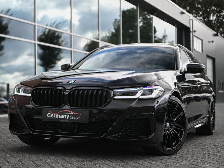 BMW 5 Serie Touring 540d xDrive 340pk M-Sportpakket