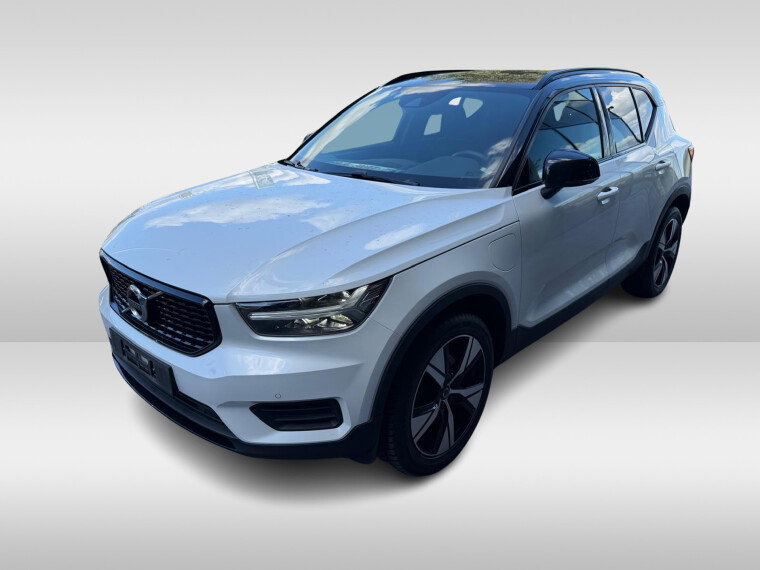 Foto van Volvo XC40 1.5 T4 Recharge R-Design