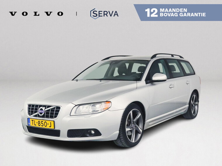 Foto van Volvo V70 T4 Momentum | Airco | Cruise control | Stoelverwarming | Trekhaak