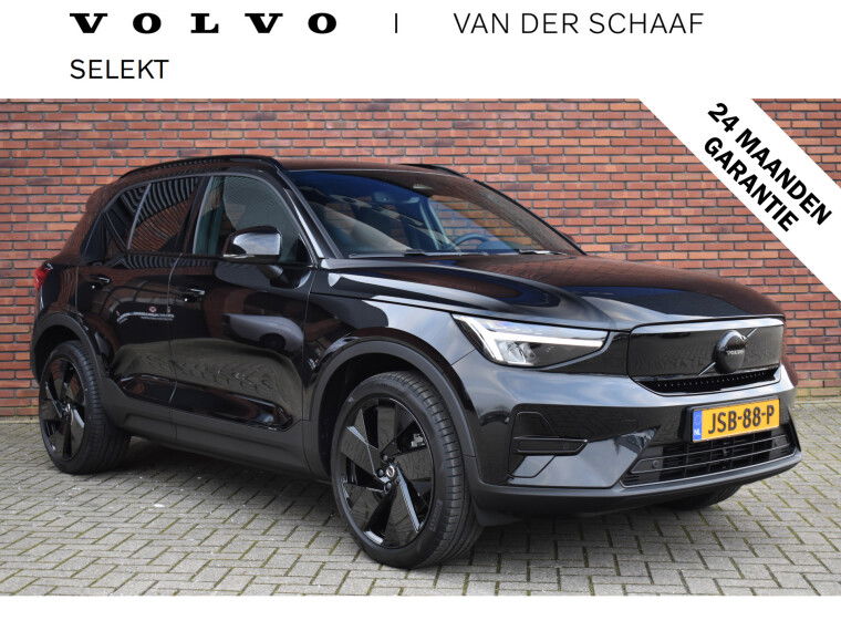 Foto van Volvo EX40 Extended Range 252PK Plus Black Edition 82 kWh