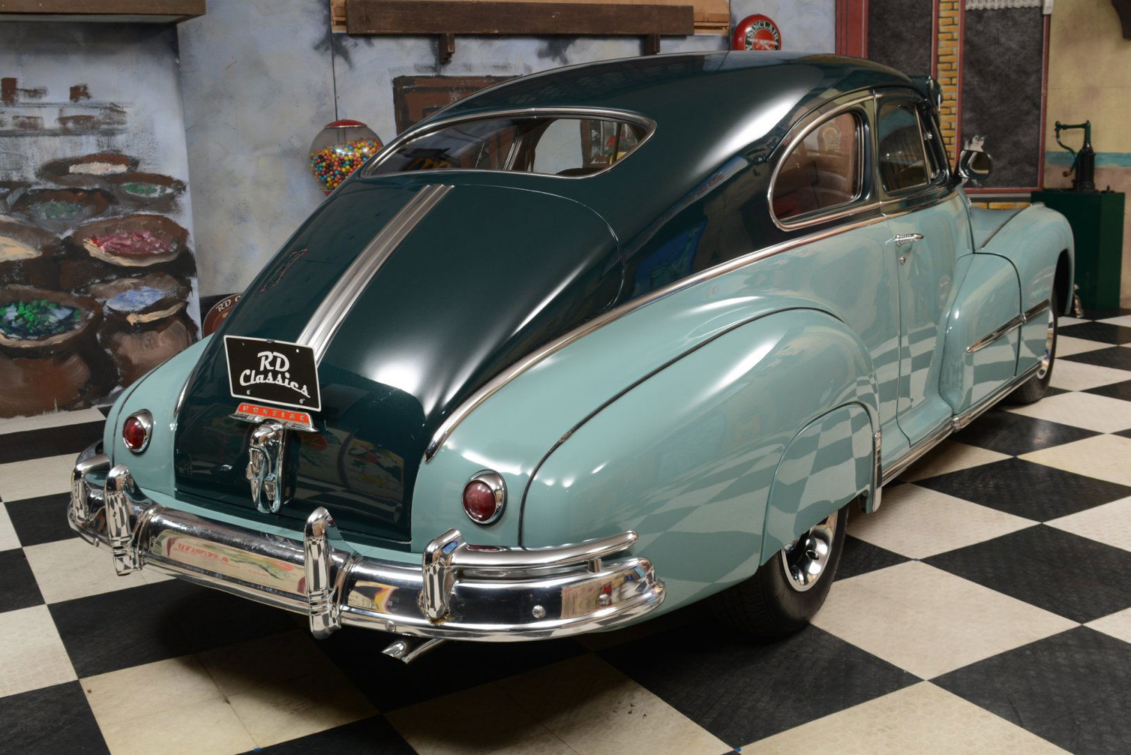 Pontiac Streamliner Deluxe RD Classics