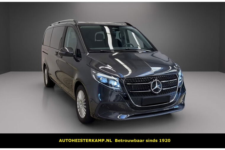 Mercedes-Benz V-Klasse 220d L2 Style Grijs Kenteken Distronic Camera Trekhaak LED MBUX 2 EL. Schuifdeuren