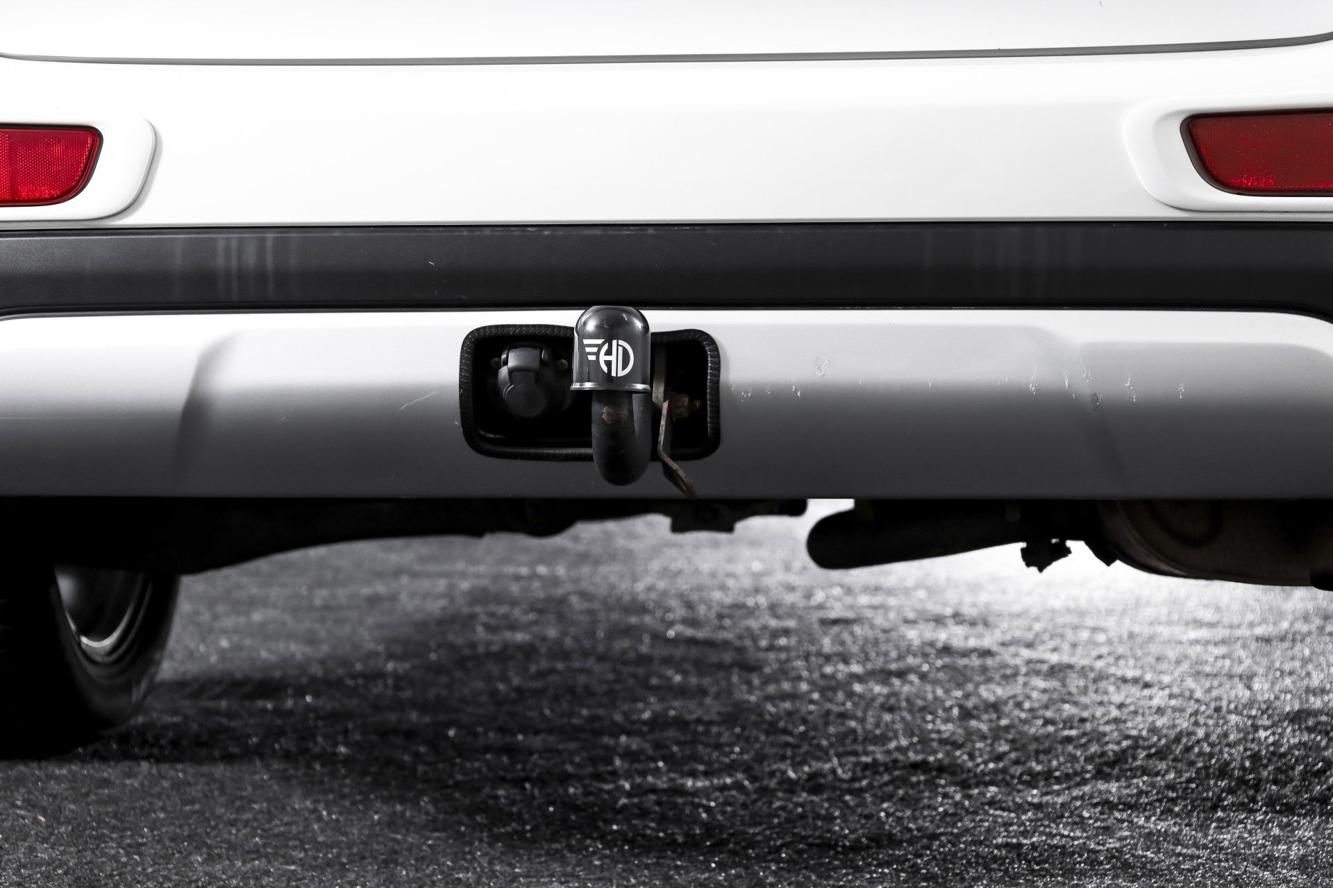 Mitsubishi - Outlander