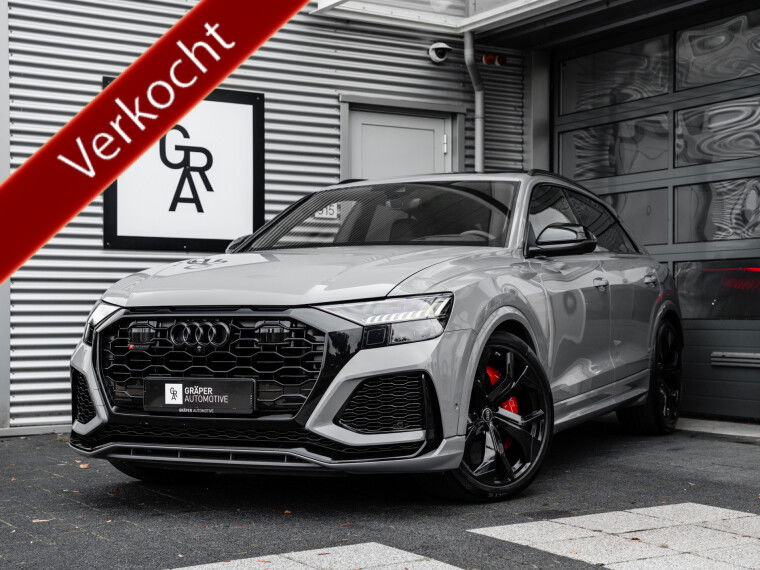 Audi RSQ8