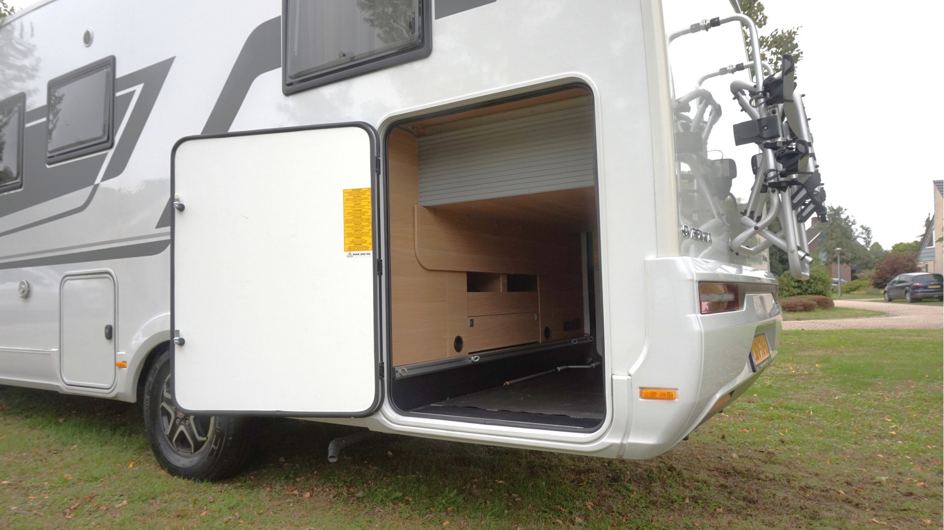 Adria MATRIX 670SC PLUS AUTOMAAT 141 pk Zonnepan. Electr. Fietsendrager / Hefbed 023 - foto 13