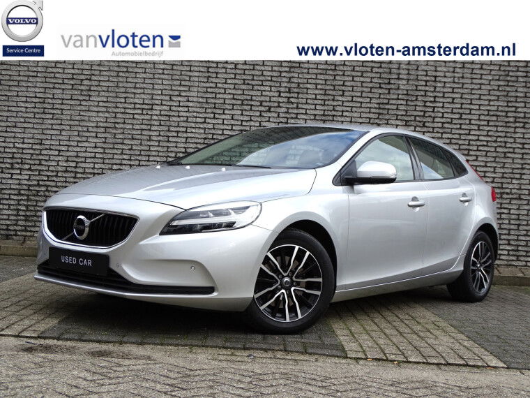 Foto van Volvo V40 2.0 T2 Inscription | Leder | BLIS | PDC