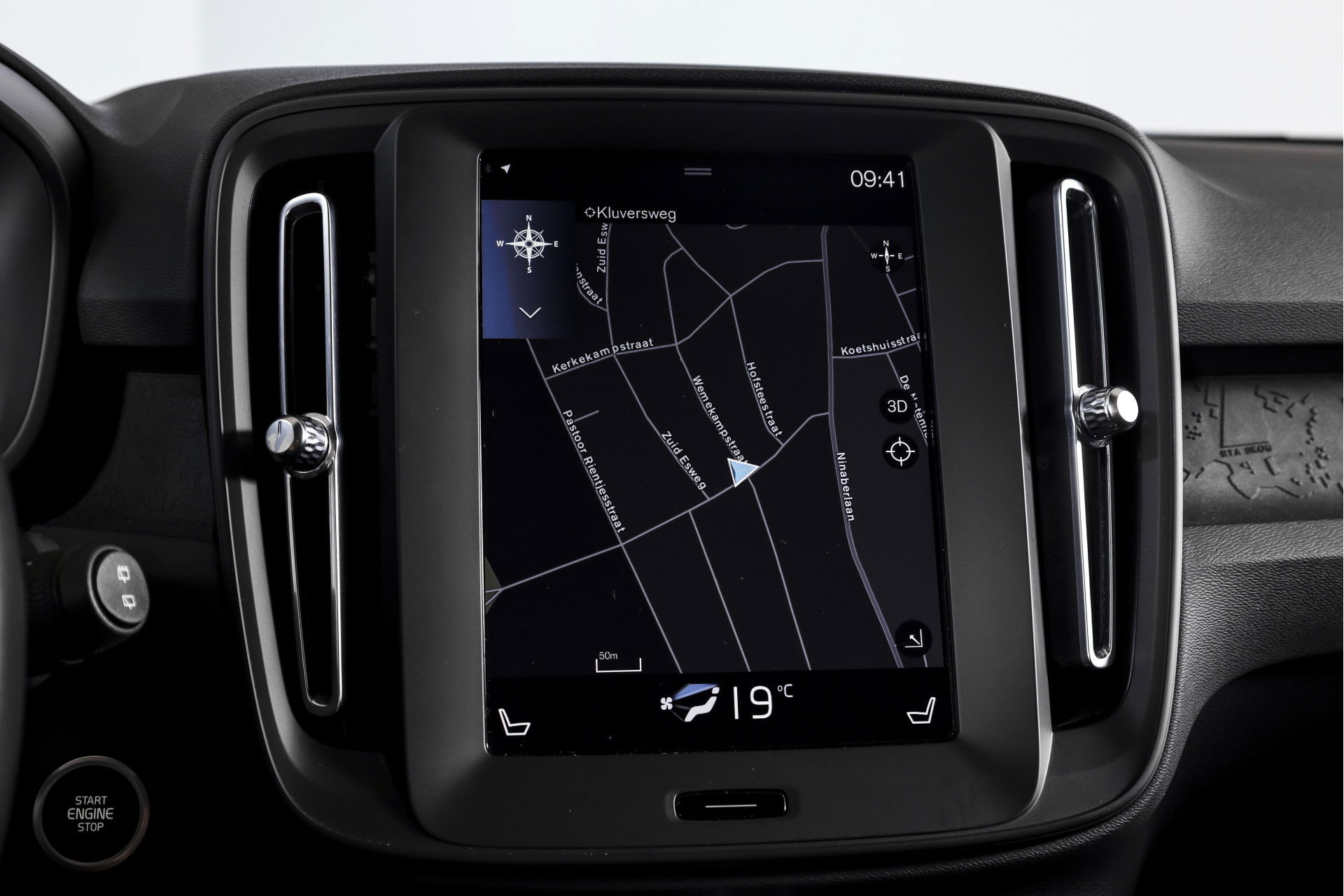 Volvo - XC40