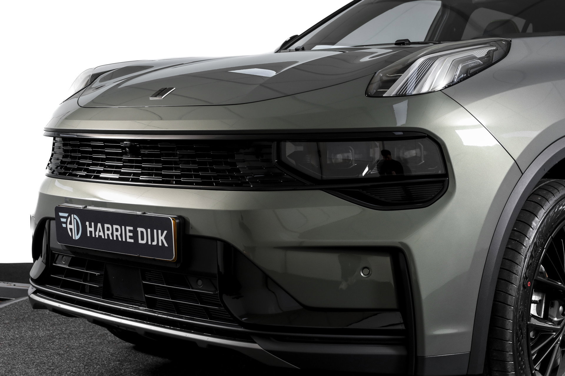 Lynk & Co - 01