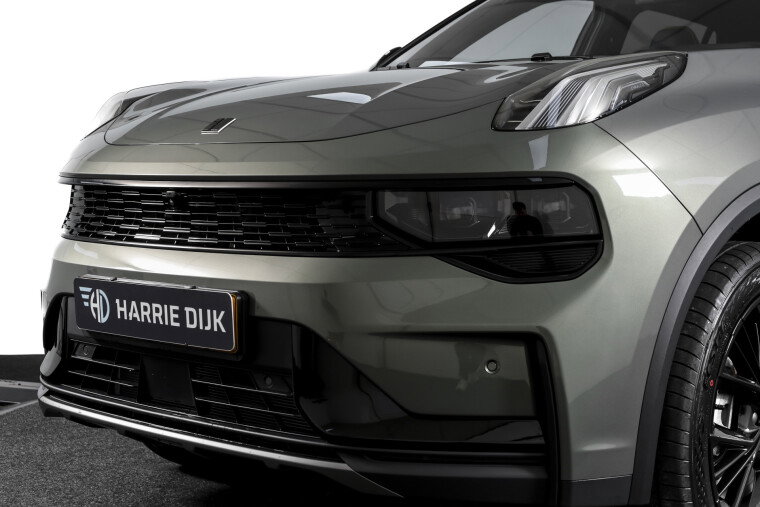 Lynk & Co - 01