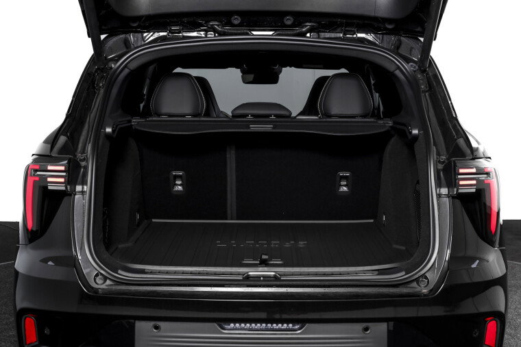 Lynk & Co - 01