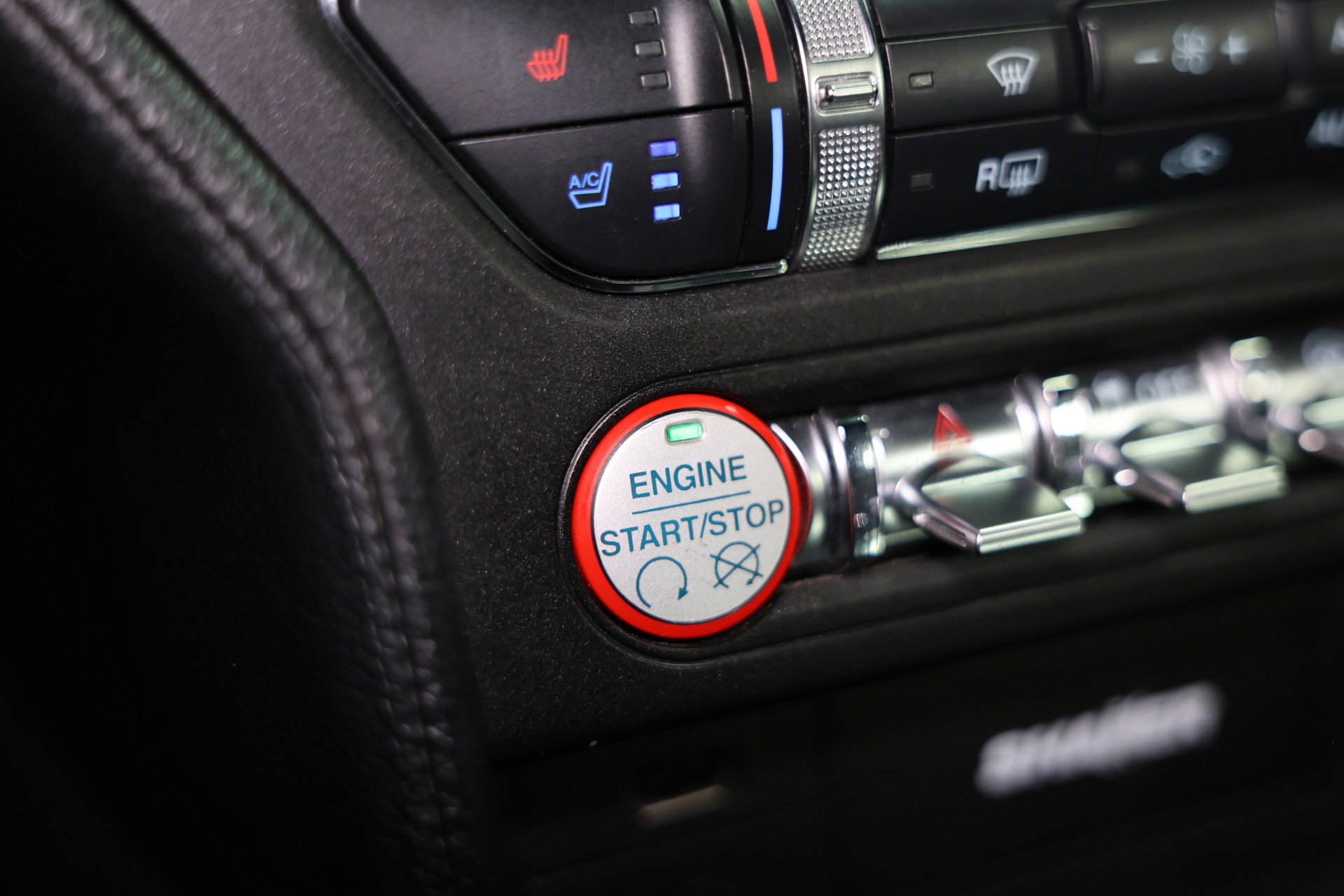 Ford Convertible 2.3 EcoBoost AVM NAVI CLIMA CAMERA KEYLSS PDC CRUISE LEDER SUBWH "19 - foto 25
