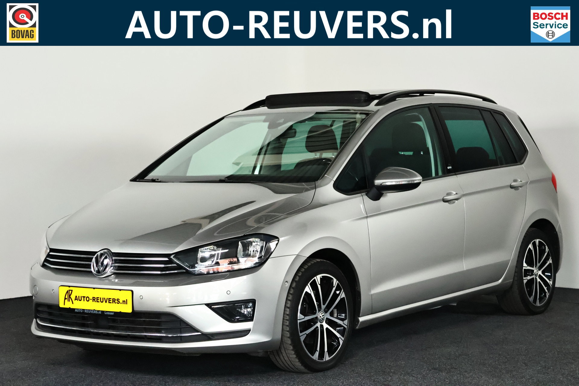 Volkswagen Golf SportsVan