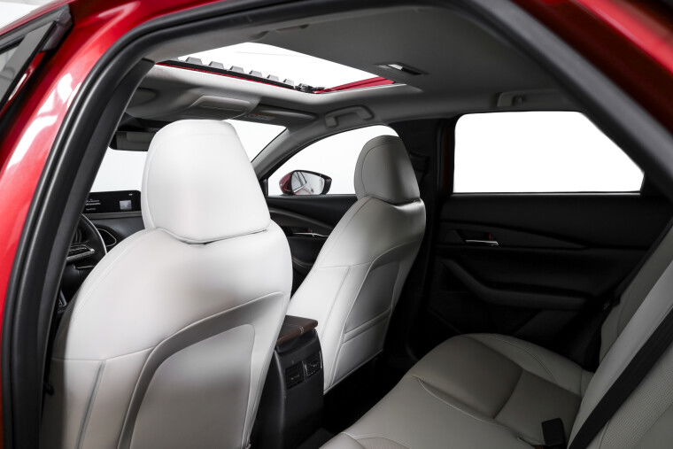 Mazda - CX-30