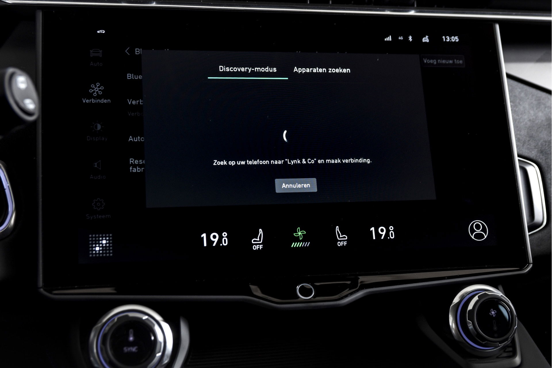 Lynk & Co - 01