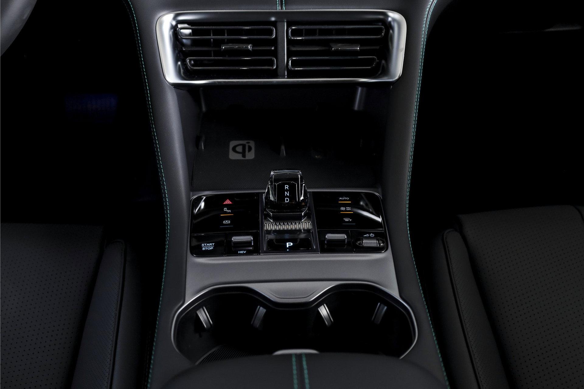 BYD - SEAL U