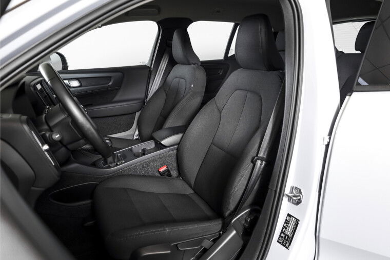 Volvo - XC40