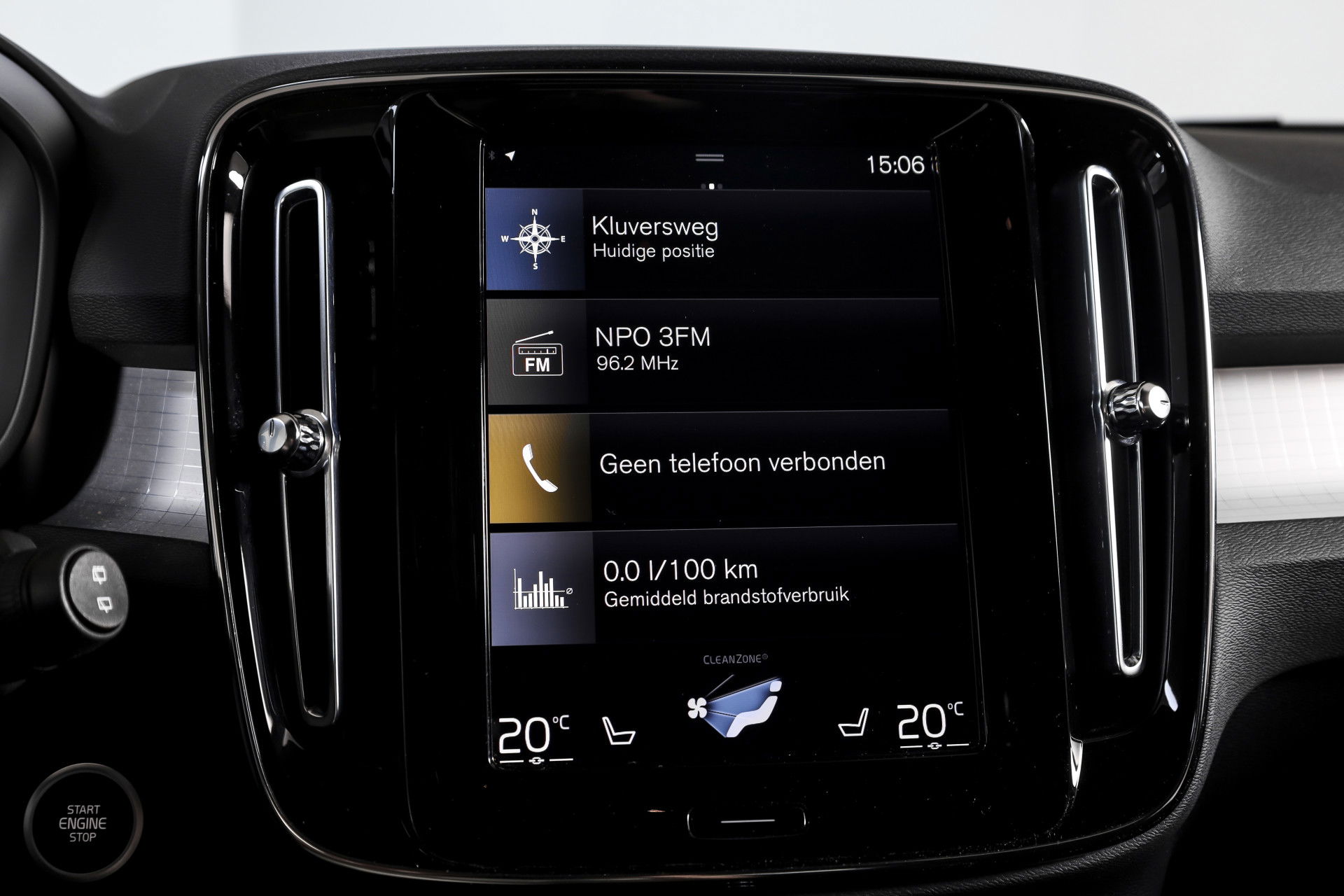 Volvo - XC40
