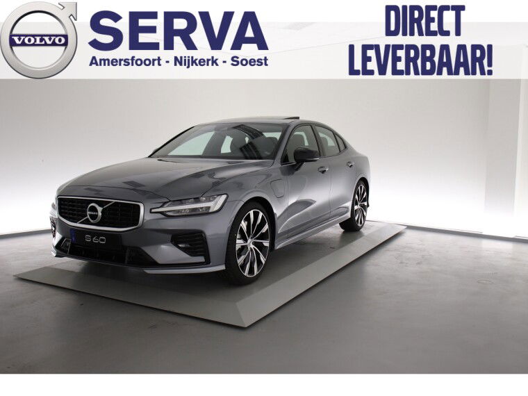 Foto van Volvo S60 Recharge T6 AWD R-Design Inellisaf , versatility, park assist, scandinavian line