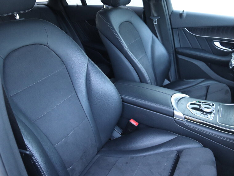 Mercedes-Benz - GLC