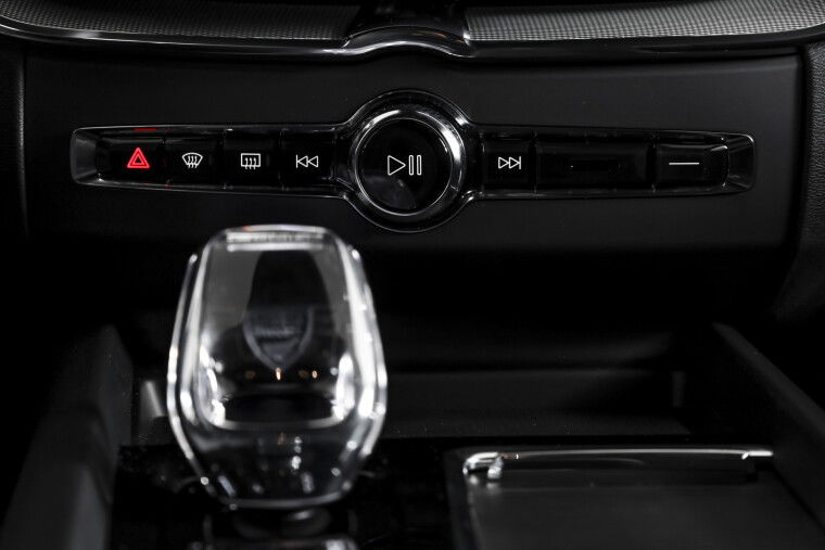 Volvo - XC60