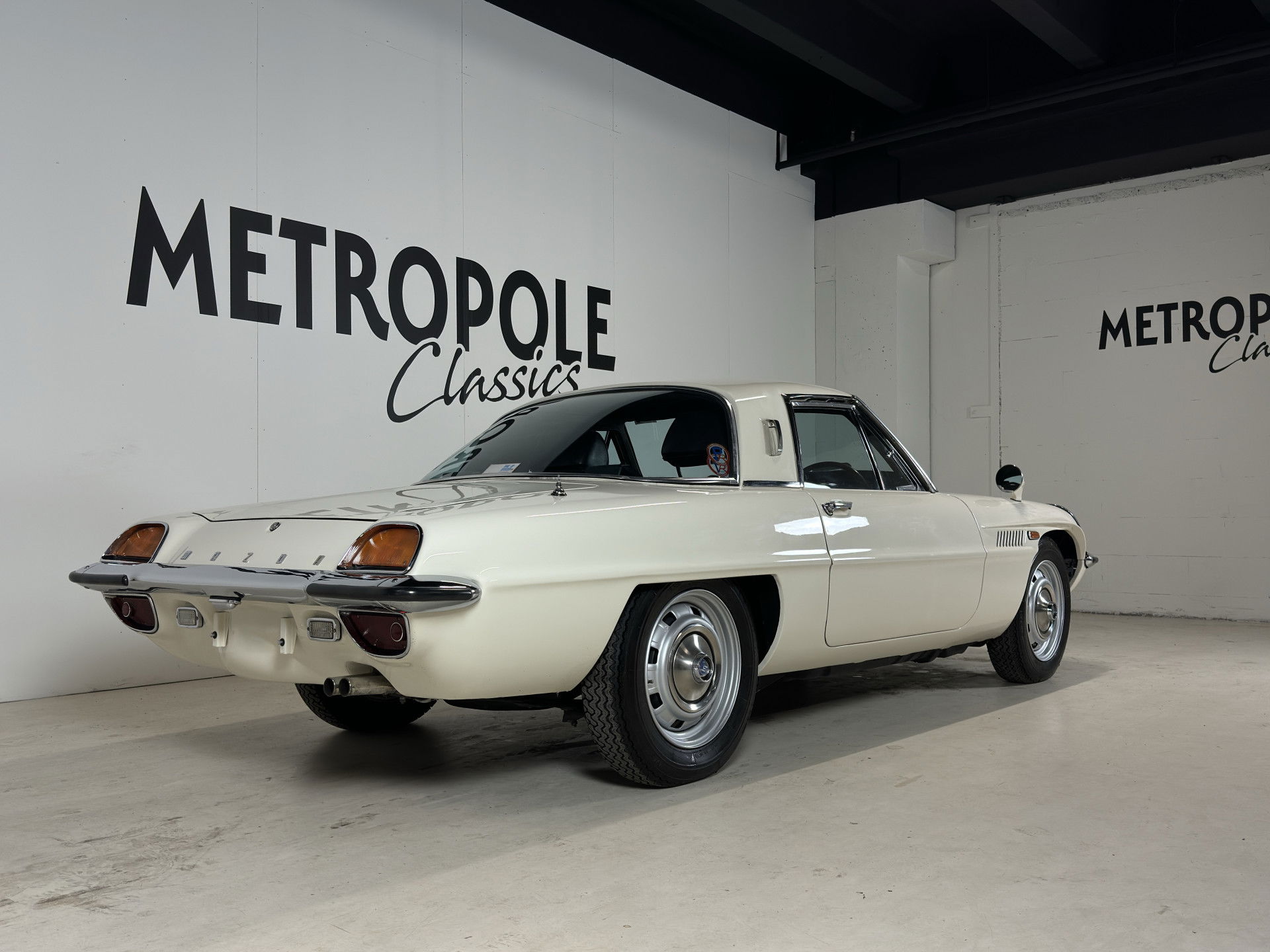 Mazda Cosmo Sport 110S Coupe - Metropole