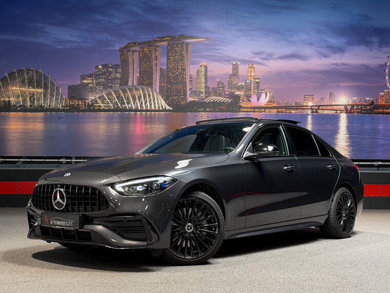 Foto van Mercedes-Benz C-Klasse C300 e C43 AMG Pack