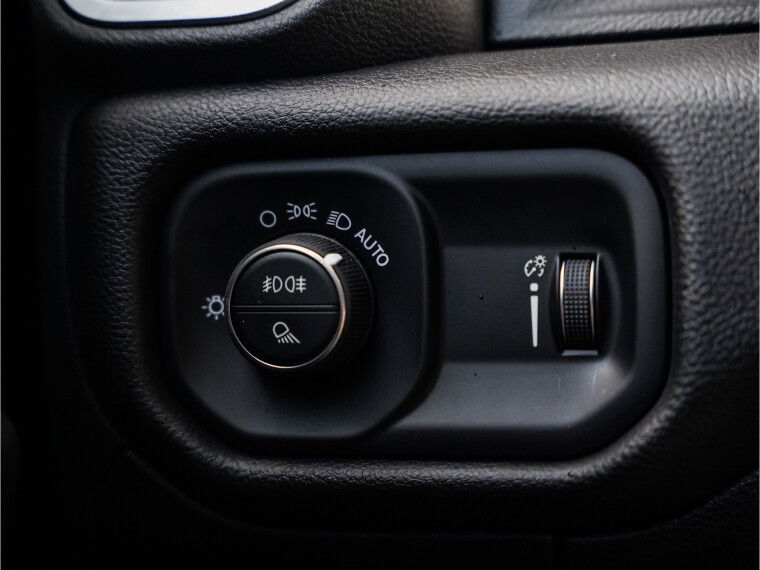 Dimlichten automatisch