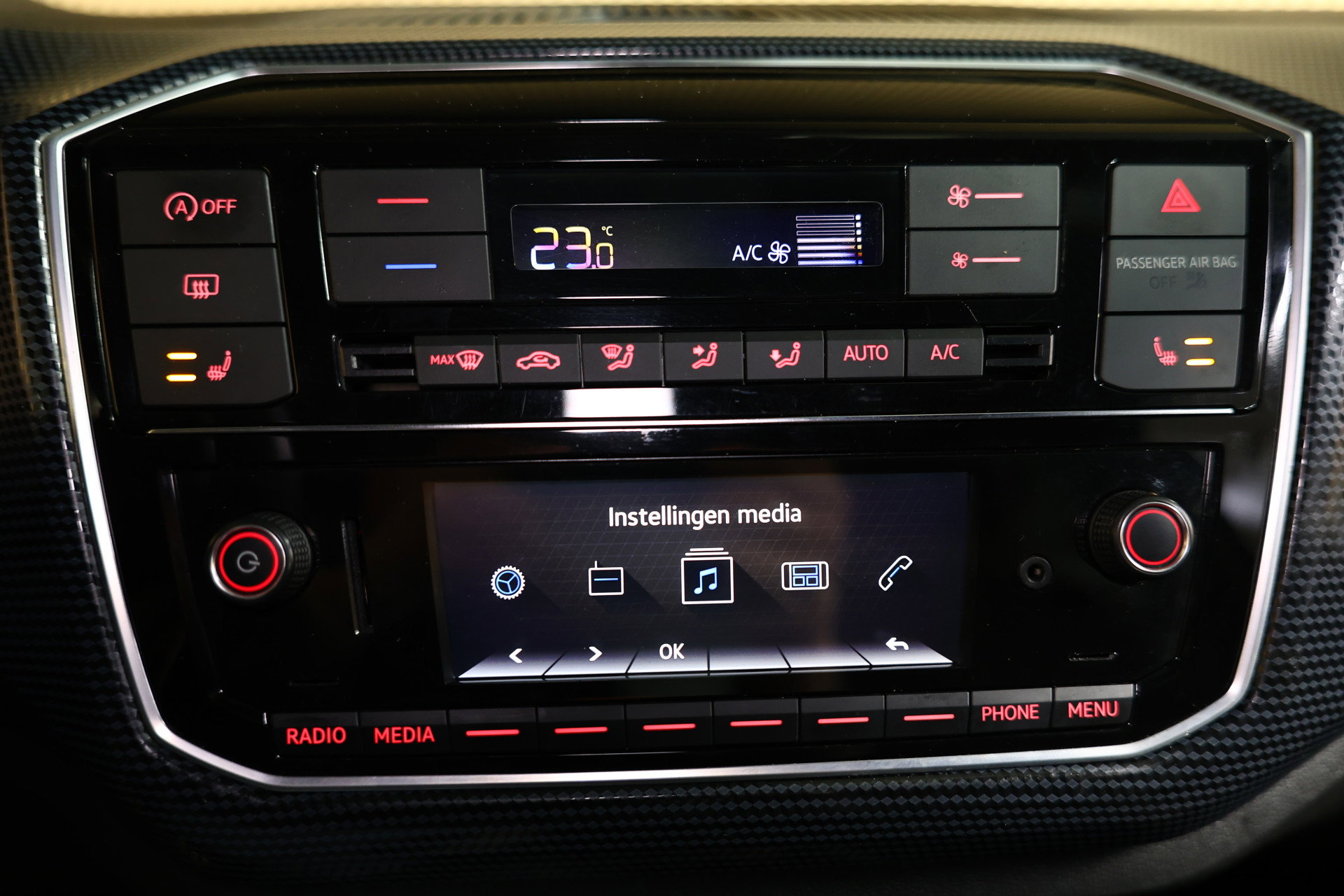 Volkswagen 1.0 TSI 140 PK BMT high up! CLIMA STOELVW CLIMA BT "17 - foto 19