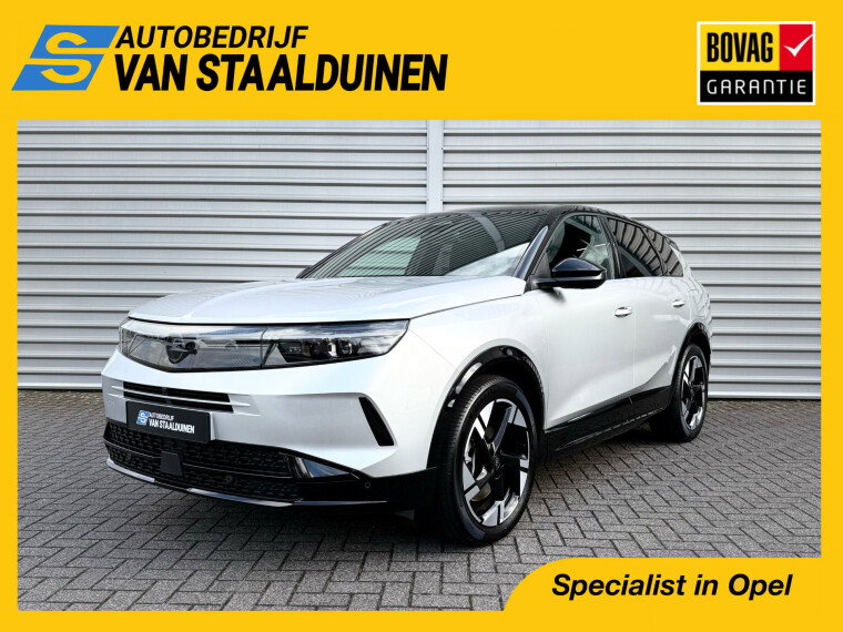 Foto van Opel Grandland 1.6 Turbo Plug-in-Hybrid Ultimate