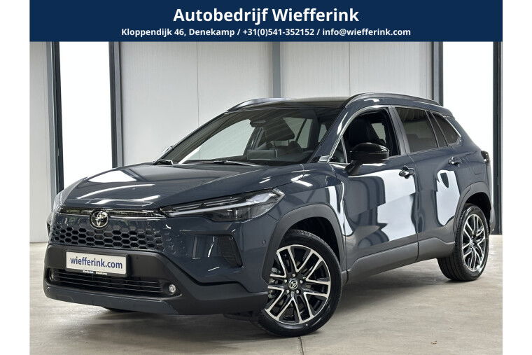 Toyota Corolla Cross Hybrid 180 Executive | Leder | Pano | JBL | Camera |