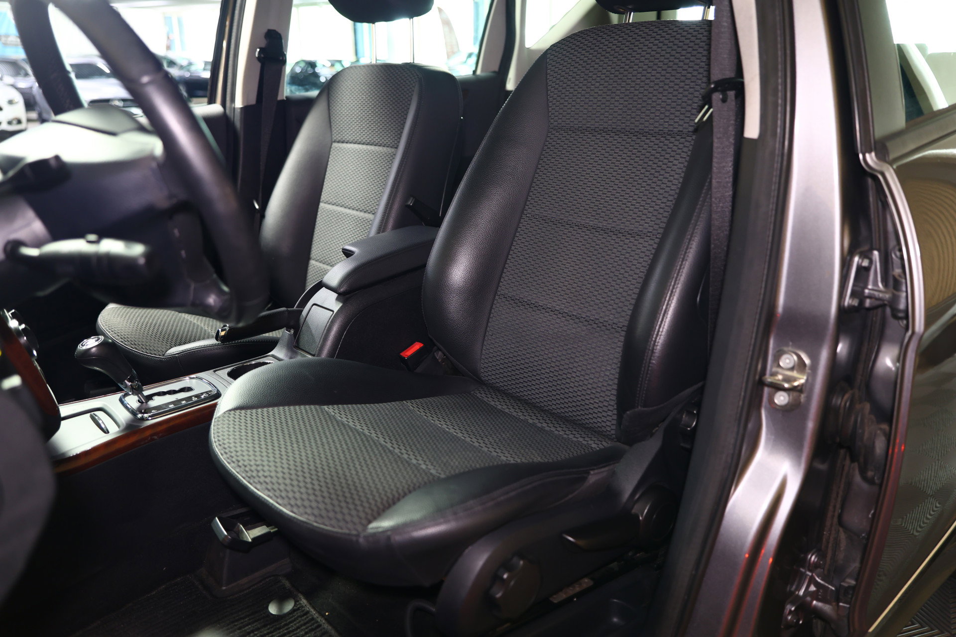 Mercedes-Benz 160 Elegance AUTOM AIRCO CRUISE BT PDC STOELVW '12 - foto 24