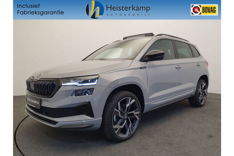 Škoda Karoq 1.5 TSI 150pk DSG/AUT Sportline Wegklapbare trekhaak, Panoramadak, 19'' velgen