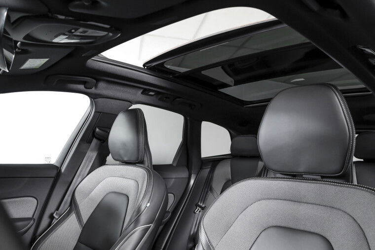 Volvo - XC60