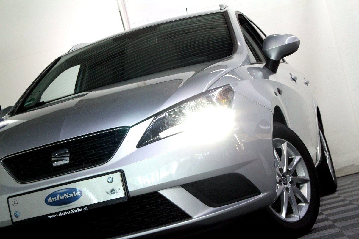 SEAT ST 1.0 EcoTSI DSG Style Connect 2eEIG! BT CRUISE PDC ECC '15 - foto 9